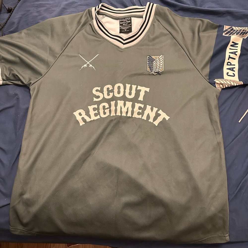 Attack on Titan Jersey - M